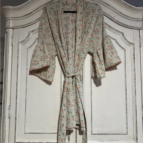 Three Bird Nest Boho Kimono! - Picture 2 of 6